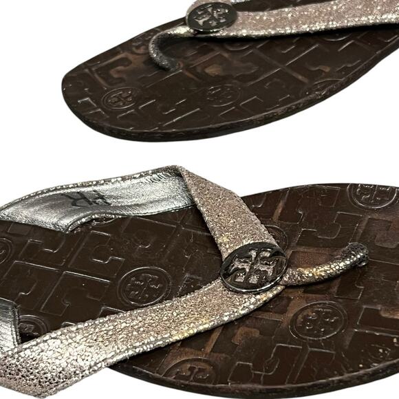 Tory Burch Thora Thong Sandal 9 Brown Glitter Leather Flip Flops Logo Medallion - Picture 9 of 16
